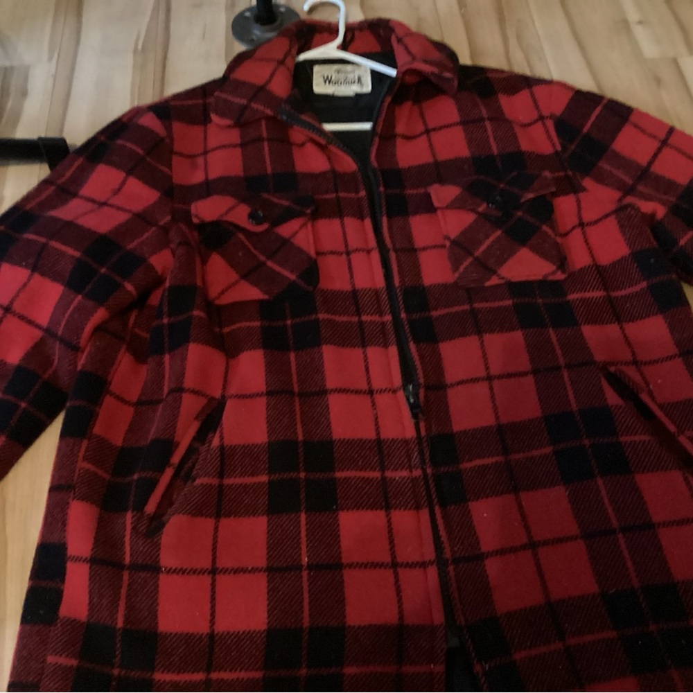 LARGE VINTAGE LONG MEN’S WOOLRICH WOOL PLAID JACKET COAT CRUISER